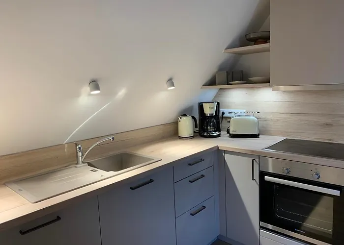 Annas Nest شقة زومرآخ